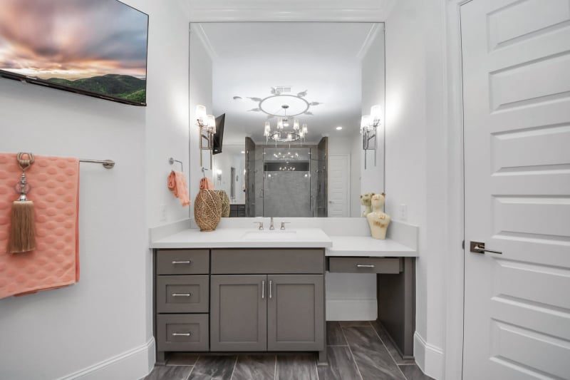 Staged bathroom in Cypress, TX by Halo Staging & Design