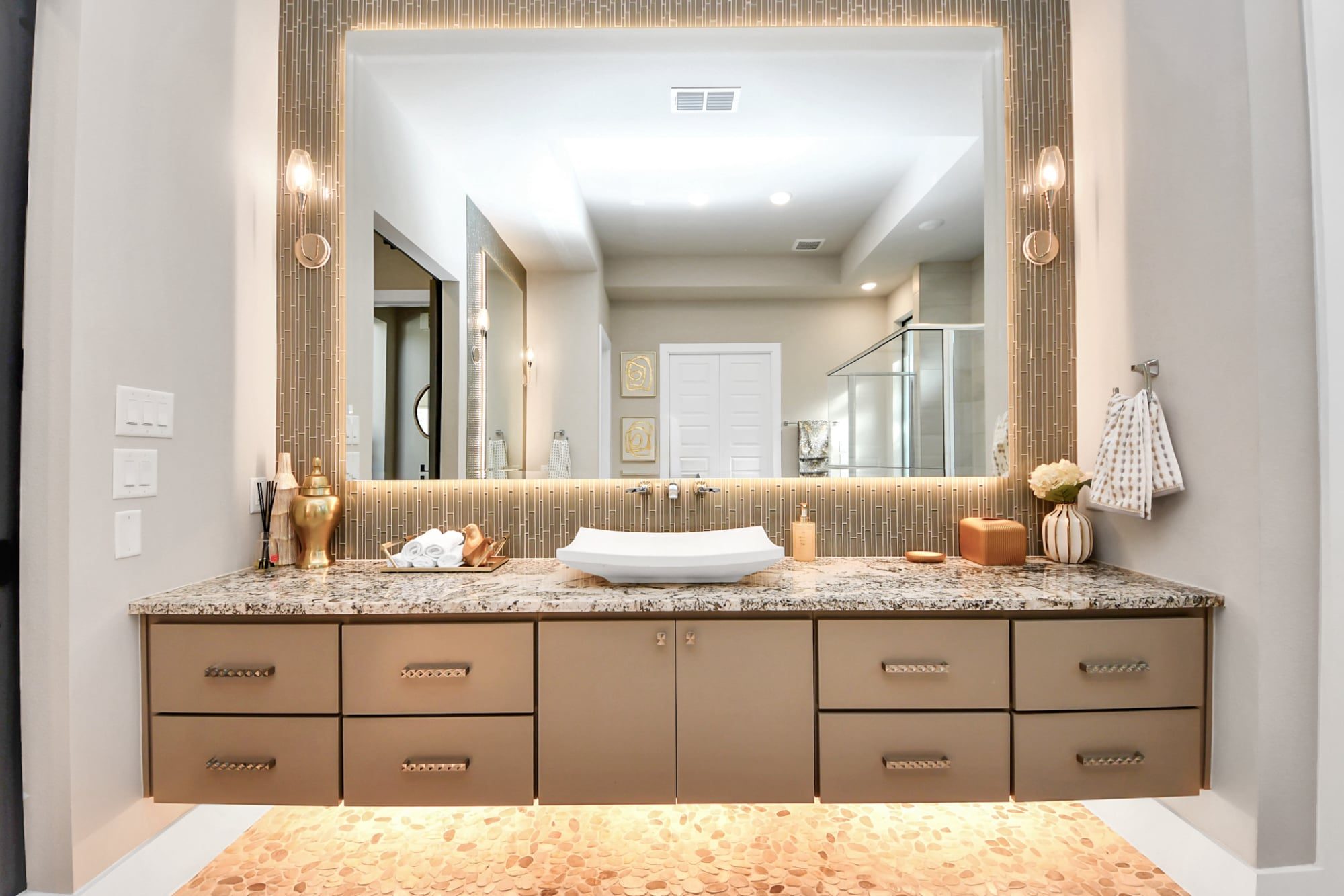Staged bathroom in Houston, Texas — Halo Staging & Design