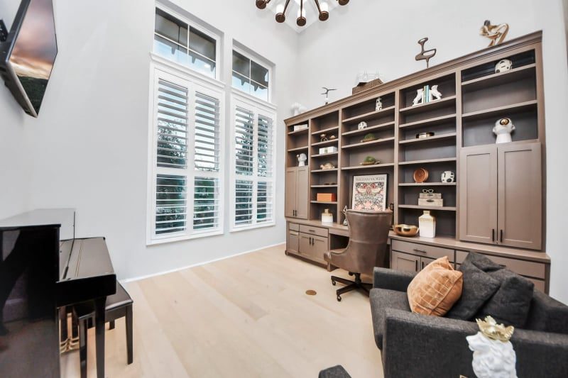 Staged home office in Cypress, TX by Halo Staging & Design