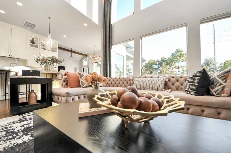 Staged living room in Fulshear, TX by Halo Staging & Design